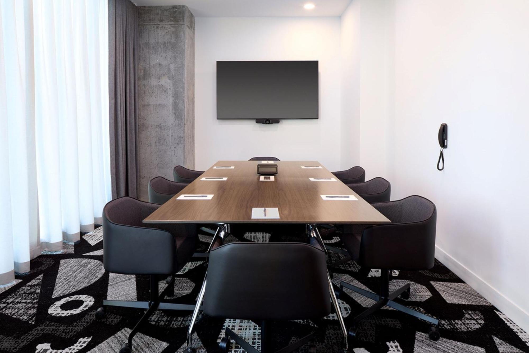 Courtyard By Marriott Montreal Laval Hotell Exteriör bild